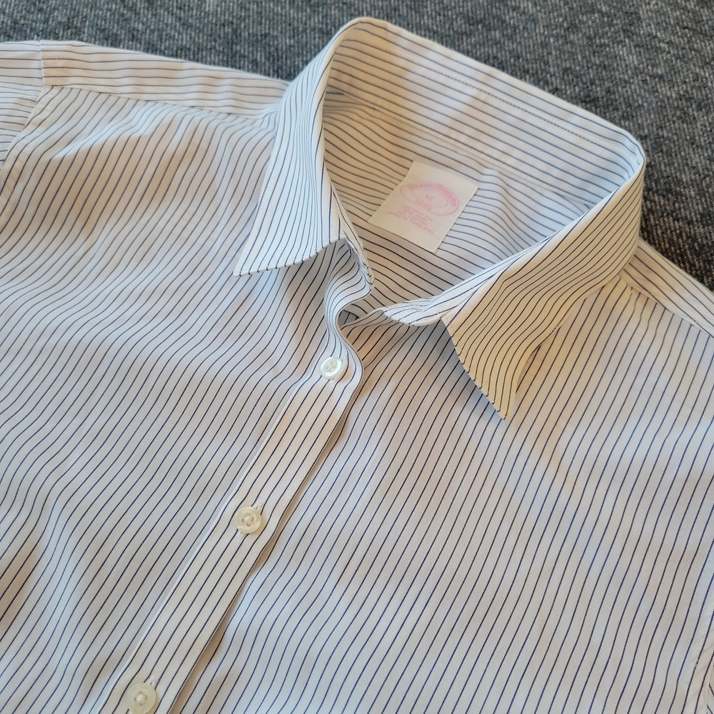 Brooks Brothers Shirt Womens 12 Tailored Fit Blue Striped Non-Iron Button Up